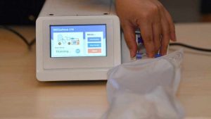 Airlangga Minta Produksi GeNose C19 Ditingkatkan