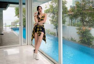 Disindir Hidup Mewah Karena Nikahi Orang Kaya, Nia Ramadhani: Mending Lu Mikir Kenapa Itu Anak Orang Kaya Mau Sama Gue?