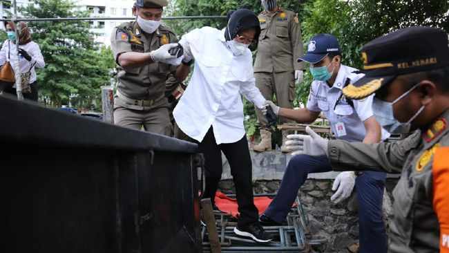 PDIP Sebut Aksi Blusukan Risma di Jakarta Sudah Jadi Karakter