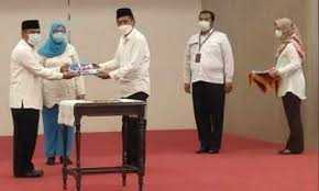 Gubernur NTB, Tunjuk HM. Idham Khalid, Selaku PLH Bupati Loteng