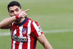 Brace Suarez Kokohkan Atletico di Puncak Primera Divison