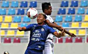 Arema FC Tekuk Persik Kediri 3-2