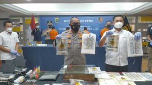 Polda Metro Bekuk 4 Pelaku Sindikat Pengedar Dolar Palsu