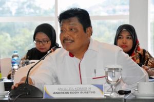 DPR Yakini Holding BUMN UMi Tingkatkan Penyerapan Tenaga Kerja
