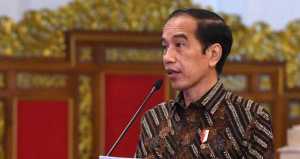Jokowi Ingatkan Pengusaha Bayar THR Lebaran Tahun Ini