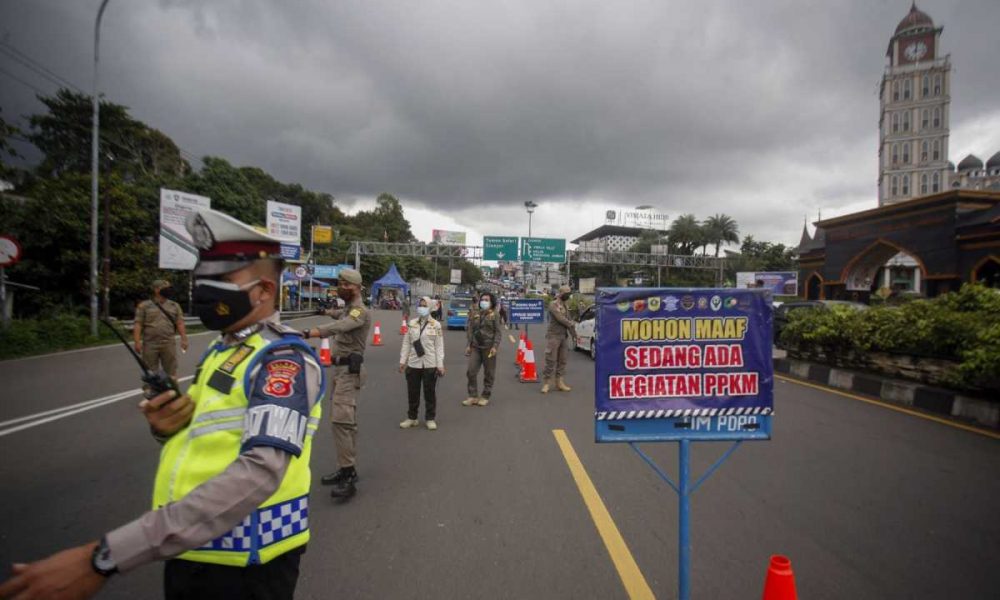 Mau Masuk Kawasan Puncak, 280 Kendaraan Diminta Putar Balik