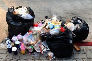 Siswa-siswi Sekolah Dasar NTB Dapat Edukasi  dari KKP untuk Kelola Sampah Plastik, Ini Tujuannya