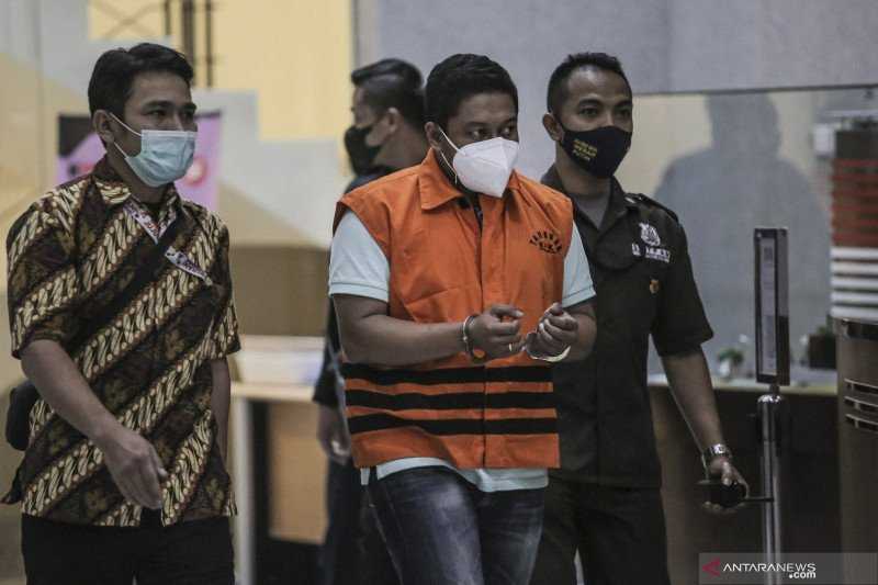 Kasus Wali Kota Tanjungbalai, Stepanus Robin Disebut Terima Rp3 Miliar dari Azis Syamsuddin