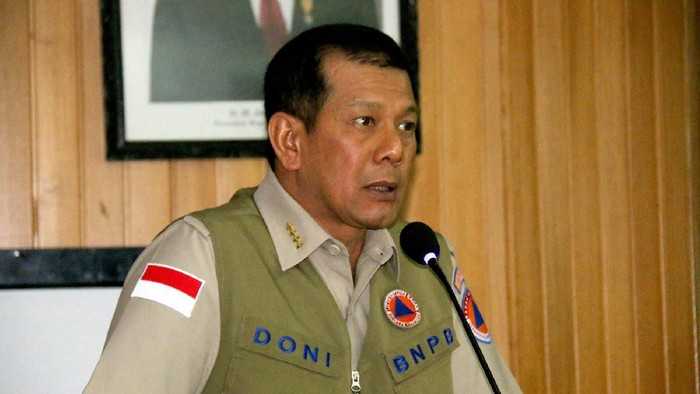 Jenazah Doni Monardo Dimakamkan di Makam Pahlawan Kalibata