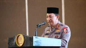 Kapolri Minta Lulusan Ponpes Salafi Jadi SDM Berakhlak Karimah