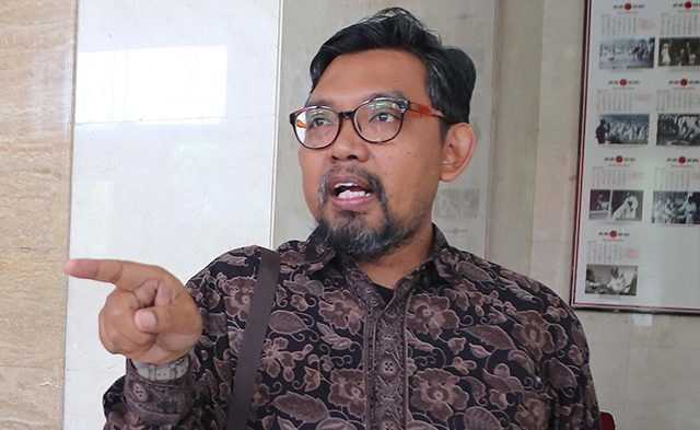Giri Suprapdiono: Pernyataan Kepala BKN Soal Orang Tak Bisa Dibina Kalahkan Kehendak Tuhan