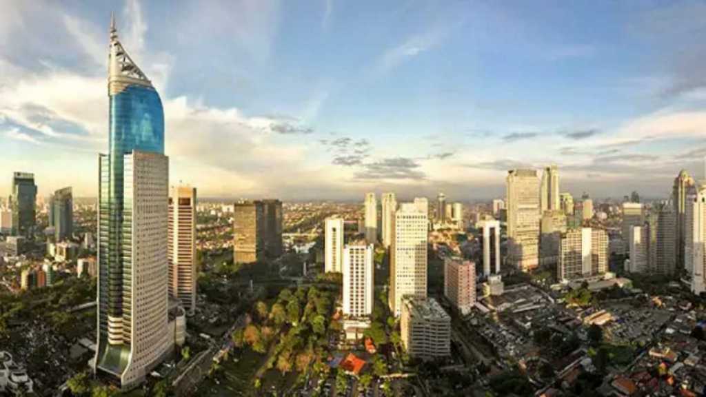 BMKG Prakirakan Cuaca Jakarta Cerah Berawan Sabtu Siang