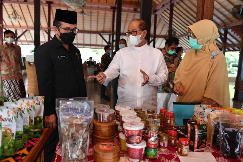 Pelaku UMKM di Bali Didorong Terus Berkembang di Pasar Online