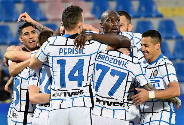 Gasak Crotone, Inter Kunci Gelar Scudetto Liga Italia