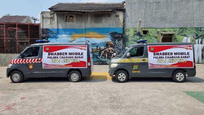 Antisipasi Penularan Covid, Polisi Swab Antigen Warga Bekasi yang Baru Pulang Mudik