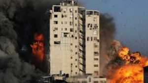 Israel Serang Gedung Lokasi Kantor Berita Asing di Gaza