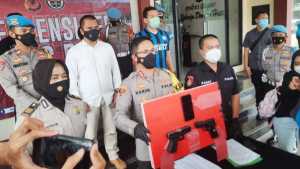 Polisi Cokok Warga Bogor yang Todongkan Pistol ke Kurir Barang Online Shop