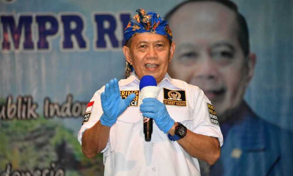 MPR Minta Pemerintah Segera Larang WNA Masuk Indonesia
