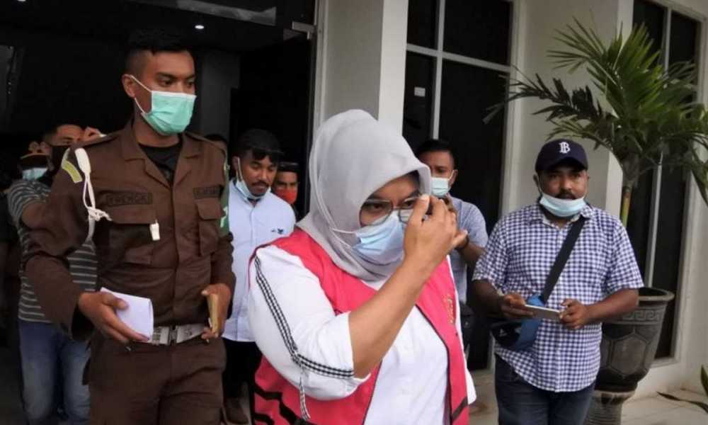 Mantan Cabup Mabar Dituntut 15 Tahun Penjara