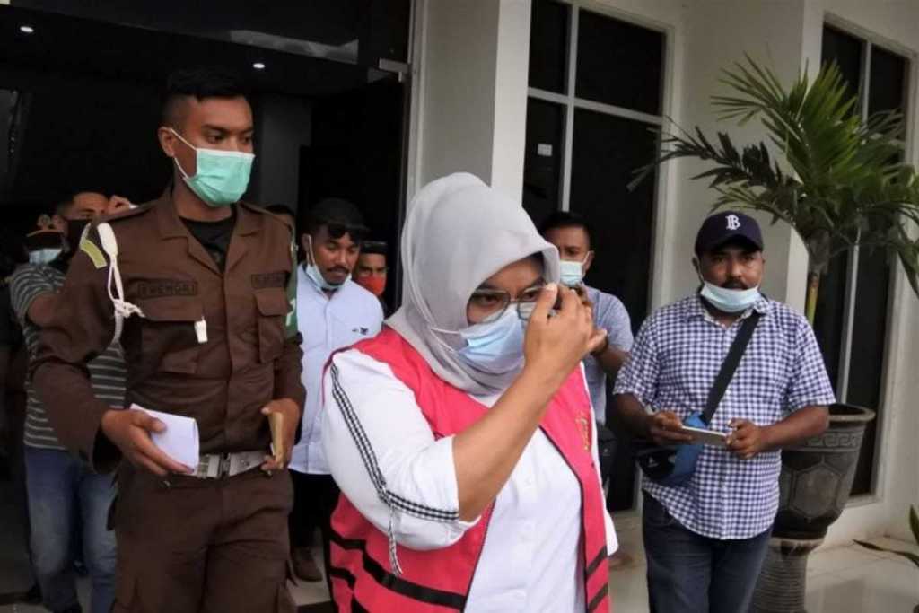 Mantan Cabup Mabar Dituntut 15 Tahun Penjara