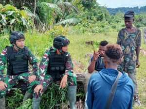 Satgas TNI Ajak Pemuda di Perbatasan RI-Papua Nugini Jauhi Narkoba dan Miras