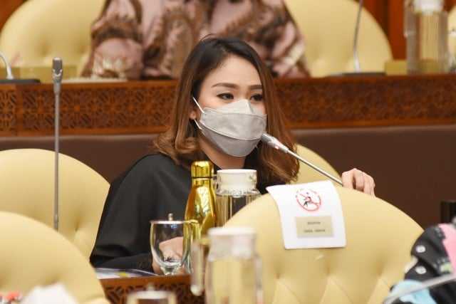 DPR Apresiasi KKP yang Resmi Larang Ekspor Benih Lobster