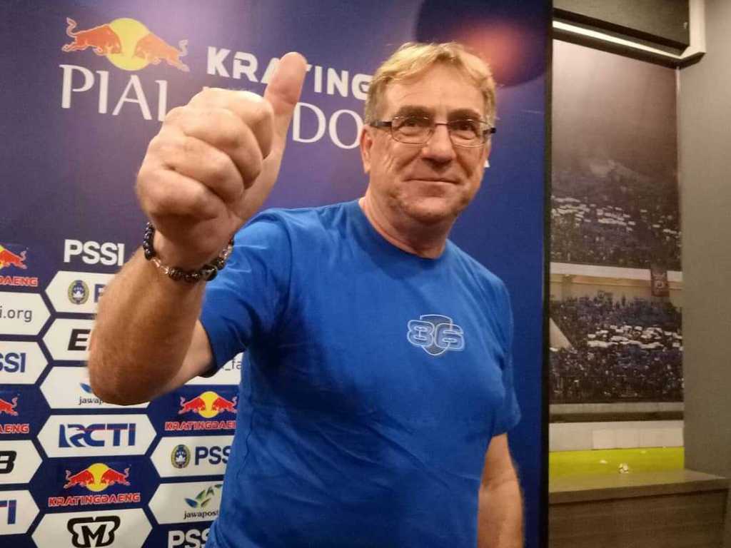 PIALA PRESIDEN 2022 – Tak Lolos Semifinal, Pelatih Persib Ambil Hikmah