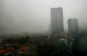 Sebagian Besar Jawa Barat Diprakirakan Alami Cuaca Ekstrem Sepekan Mendatang