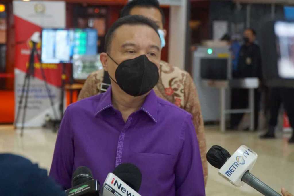 Dasco Minta Pemerintah Larang WNA Masuk Indonesia Selama PPKM Darurat