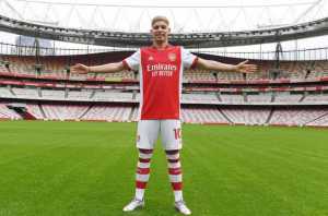 Pemain Muda Arsenal Emile Smith Rowe Dapat Kontrak Jangka Panjang