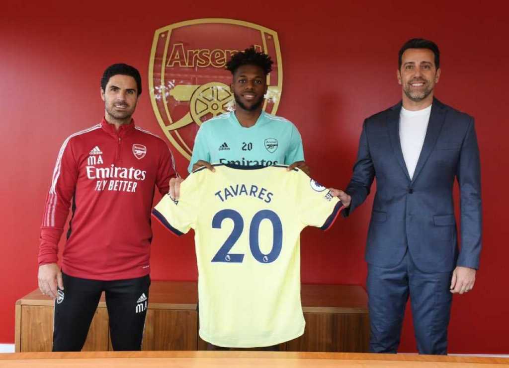 Bek Muda Arsenal Bakal Gabung ke Marseille