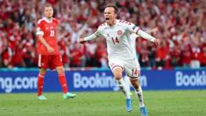 Tottenham Tertarik Datangkan Penyerang Denmark Mikkel Damsgaard