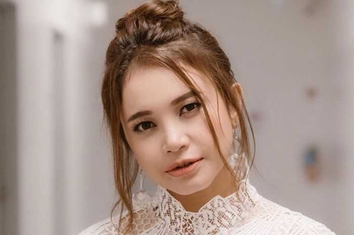 Rossa Rilis Single Baru Berjudul ‘Wanita’ untuk Apresiasi Perjuangan Perempuan Hebat di Tengah Pandemi