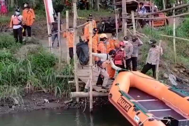 Terbawa Arus, Seorang Remaja Ditemukan Meninggal dengan Hidung Berdarah