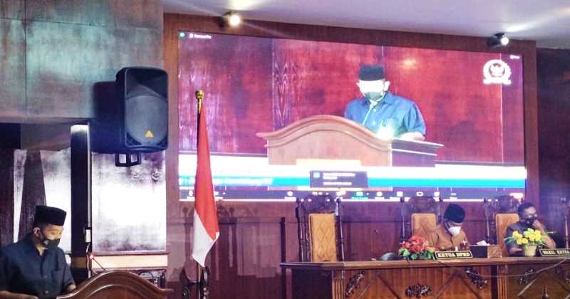 Rapat Paripurna, DPRD Probolinggo Soroti APBD Tahun 2021