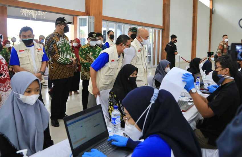 LPDB Gelar Vaksinasi Massal Pelaku UMKM di Kulon Progo