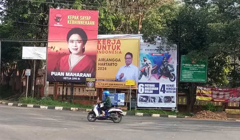 Baliho Puan dan Airlangga Mulai Bertebaran di Makassar