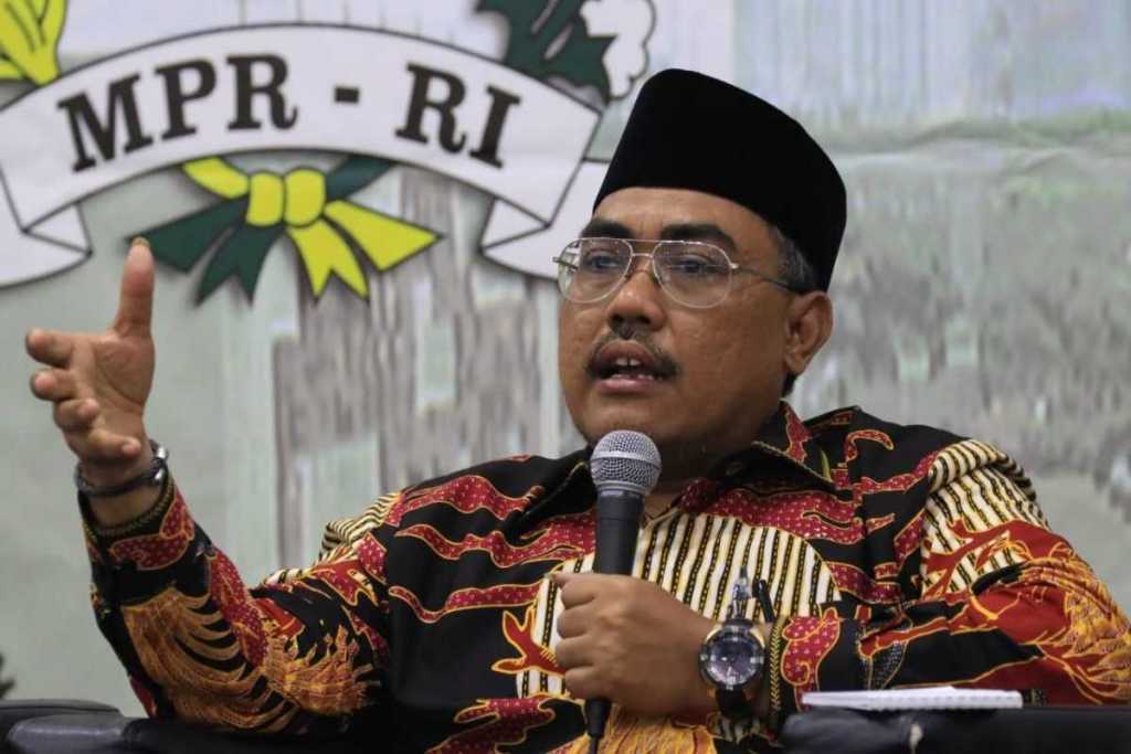 Di Tengah Maraknya Berita Hoaks, MPR Ajak Generasi Muda Saring Informasi di Medsos