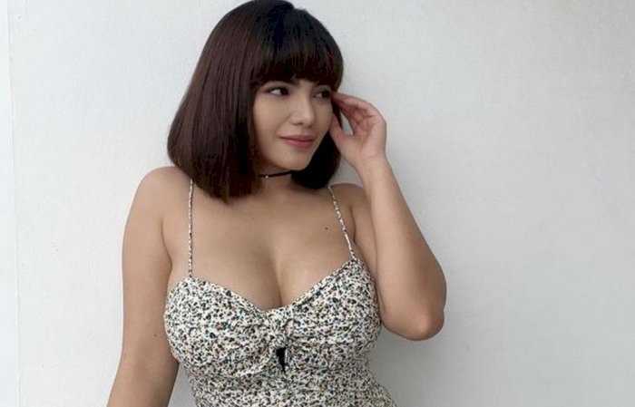 Jadi Tersangka Pornografi, Dinar Candy Menyesal Lakukan Aksi Berbikini