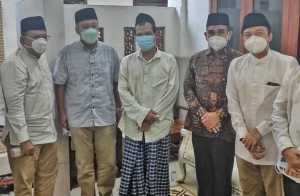 Pesan Gus Baha kepada Muzani, Berpolitik dengan Enjoy Untuk Kemaslahatan Umat