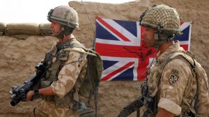 Inggris Hentikan Evakuasi Warga Sipil dari Afghanistan