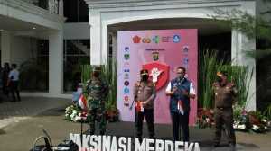 Vaksinasi Merdeka Polda Metro Jaya, Anies: Solusi Masyarakat Jakarta yang Ingin Divaksin