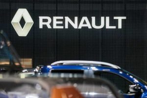 Beralih ke Mobil Listrik, Renault Bakal PHK 2.000 Pegawainya di Prancis