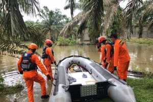 Seorang Anak di Jambi Terseret Arus Sungai Bantang Asai