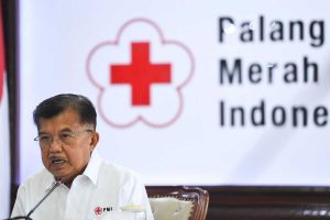 Manuver Ingin Rebut Kursi Ketum PMI, JK Polisikan Agung Laksono