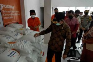 Seorang Penjual Beras Tak Layak Konsumsi Diamankan Polda Sulut