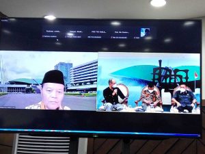 Hidayat Minta Pemerintah Lebih Perjuangkan Aspirasi Umat Islam untuk Izin Umrah