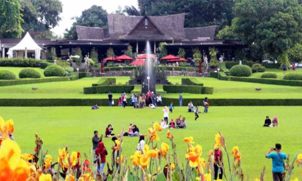 Kawasan Puncak Bogor Ingin Dihijaukan Lagi