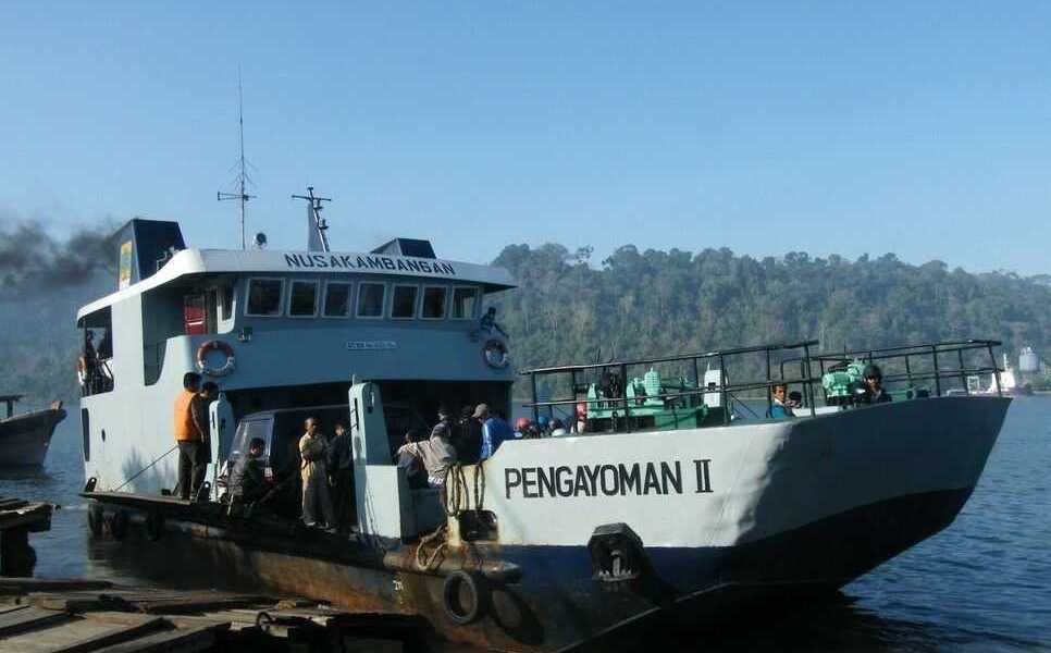Sebanyak 100 Napi Risiko Tinggi Dipindahkan ke Lapas Nusakambangan dengan Pengamanan Super Maksimum