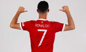 Resmi, Cristiano Ronaldo Kembali Pakai Nomor 7 di MU
